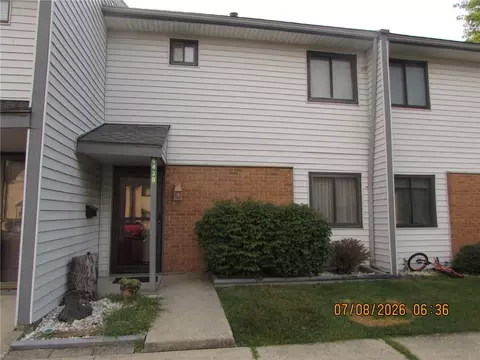 6430 Tantamount Ln, Dayton, OH 45449