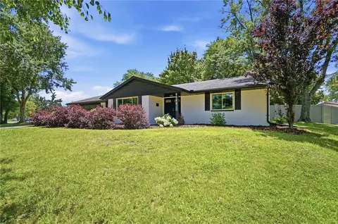 2260 E Rahn Rd, Kettering, OH 45440
