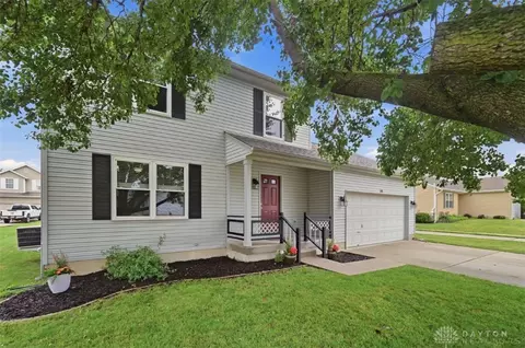 510 Lookout Ridge Dr, Lebanon, OH 45036