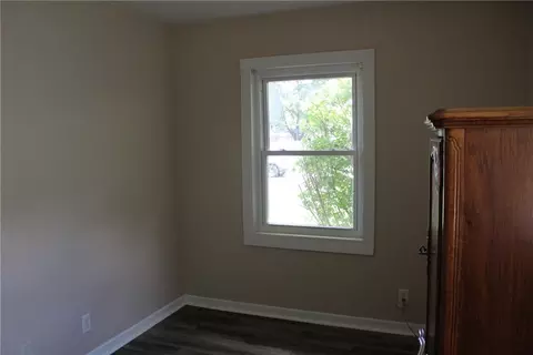 Bedroom - 3215 Nantucket St, Springfield, OH 45503 photo 2 of 11