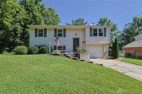 1874 Leway Dr, Fairfield, OH 45014