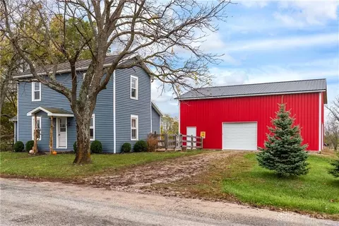 8844 Shimp Rd, Germantown, OH 45327