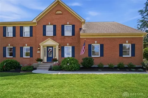 6295 Stoneyford Ct, West Chester, OH 45069