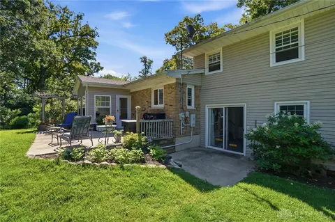 Exterior - 1918 Devon Dr, Springfield, OH 45503 photo 12 of 12