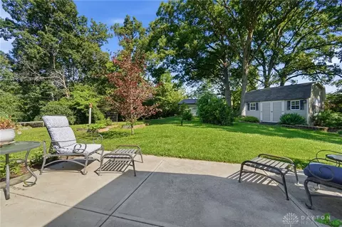 Exterior - 1918 Devon Dr, Springfield, OH 45503 photo 10 of 12