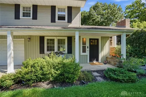 Exterior - 1918 Devon Dr, Springfield, OH 45503 photo 3 of 12