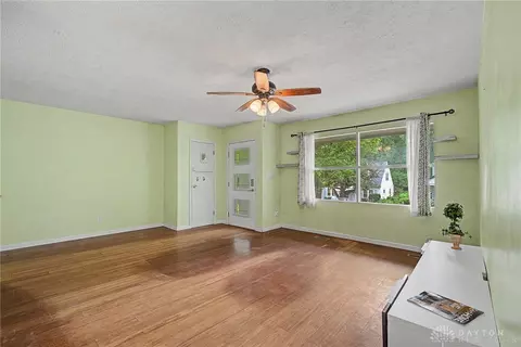 Living - 1448 Constance Ave, Kettering, OH 45409 photo 2 of 5