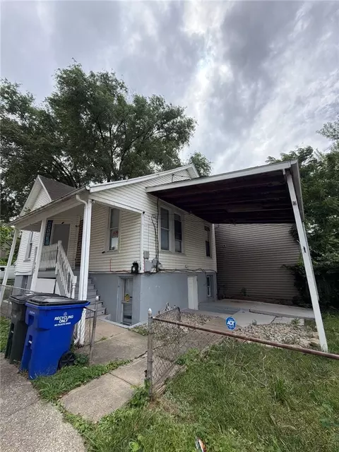157 Dover St, Dayton, OH 45410 photo 2