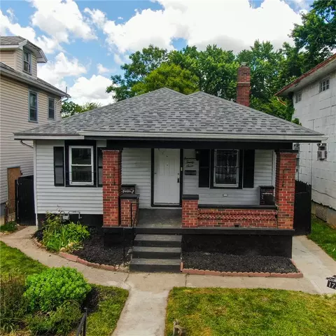 1727 W Riverview Ave, Dayton, OH 45402