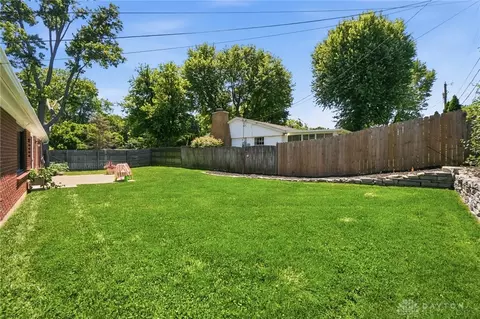 Exterior - 2376 Portage Path, Bellbrook, OH 45305 photo 8 of 10