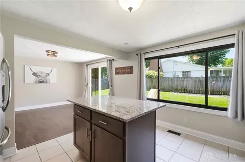 Kitchen - 2376 Portage Path, Bellbrook, OH 45305 photo 4 of 7