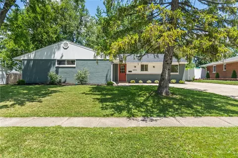 6515 Lemans Ln, Huber Heights, OH 45424