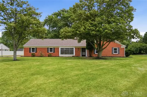 7310 Kings Run Rd, Washington Township, OH 45459