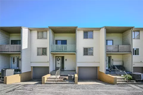 2155 Olympic St, Springfield, OH 45503