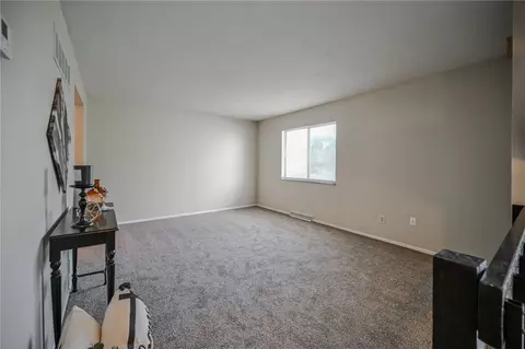 Living - 2155 Olympic St, Springfield, OH 45503 photo 1 of 1
