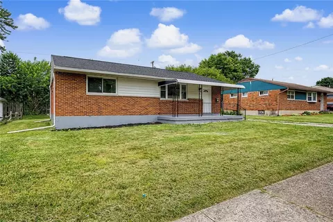 14 Sparks St, Trotwood, OH 45426