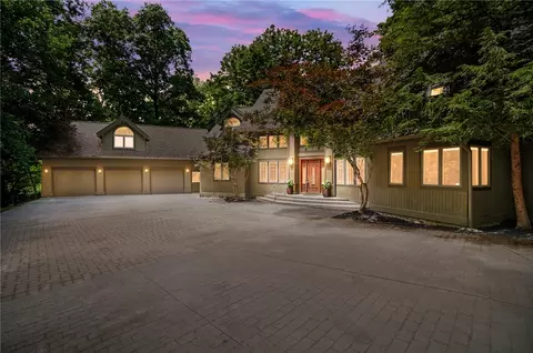 2892 River End Ct, Spring Valley, OH 45370