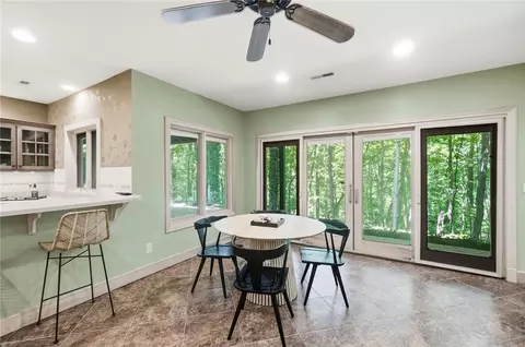 Dining - 2892 River End Ct, Sugarcreek Township, OH 45370 photo 5 of 5