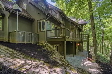 Exterior - 2892 River End Ct, Sugarcreek Township, OH 45370 photo 17 of 19