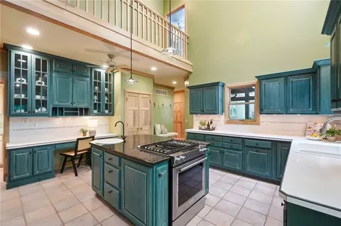 Kitchen - 2892 River End Ct, Sugarcreek Township, OH 45370 photo 2 of 7