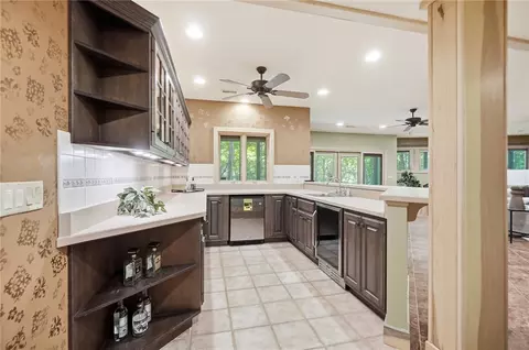 Kitchen - 2892 River End Ct, Sugarcreek Township, OH 45370 photo 7 of 7