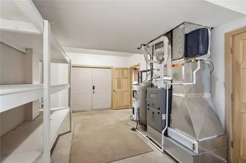 Entry Way - 2892 River End Ct, Sugarcreek Township, OH 45370 photo 10 of 10
