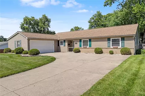 185 Broadripple Rd, Centerville, OH 45458
