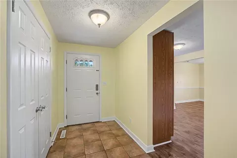 Entry Way - 185 Broadripple Rd, Centerville, OH 45458 photo 1 of 1