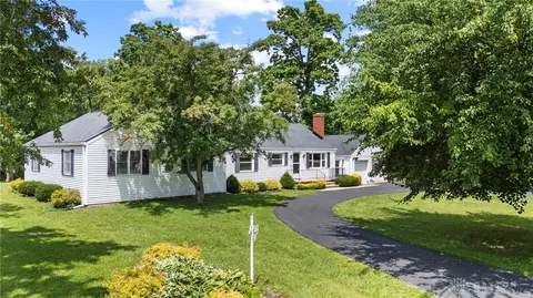7543 Wellbaum Rd, Brookville, OH 45309