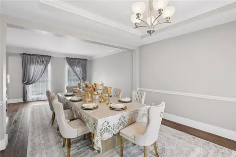 Dining - 8179 Worcester Dr, Maineville, OH 45039 photo 2 of 4