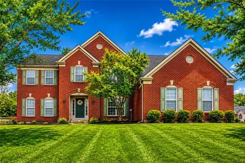 8179 Worcester Dr, Maineville, OH 45039