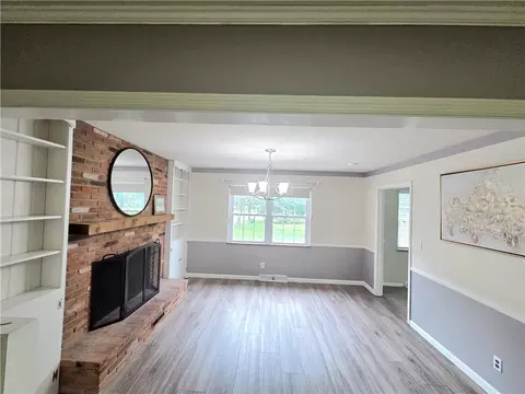 Living - 843 Maxwelton Ln, Centerville, OH 45459 photo 1 of 4