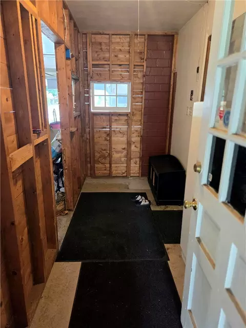 Entry Way - 843 Maxwelton Ln, Centerville, OH 45459 photo 3 of 3