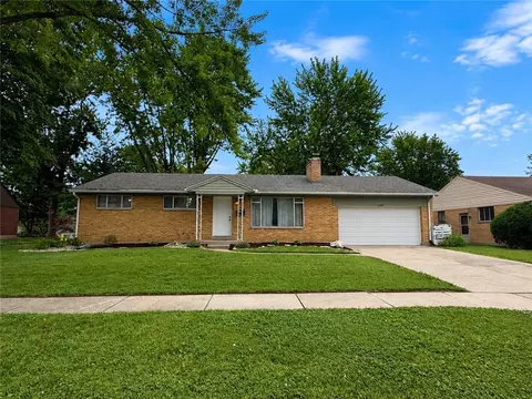 1008 Larriwood Ave, Kettering, OH 45429