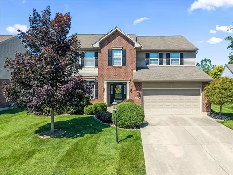 364 Krystal Ellen Dr, Tipp City, OH 45371