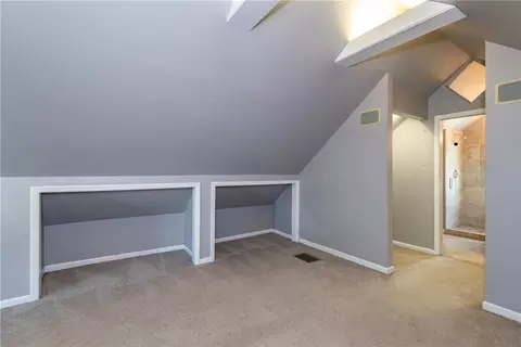 Bedroom - 2829 Kenview Ave, Dayton, OH 45420 photo 9 of 9