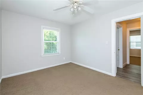 Bedroom - 2829 Kenview Ave, Dayton, OH 45420 photo 4 of 9