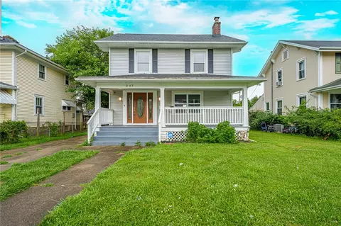 207 Rosewood Ave, Springfield, OH 45506