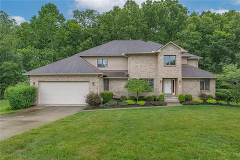 6584 Stillcrest Way, Dayton, OH 45414