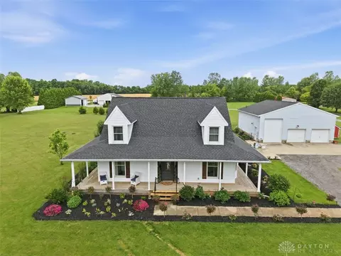 1429 Twin Rd, West Alexandria, OH 45381