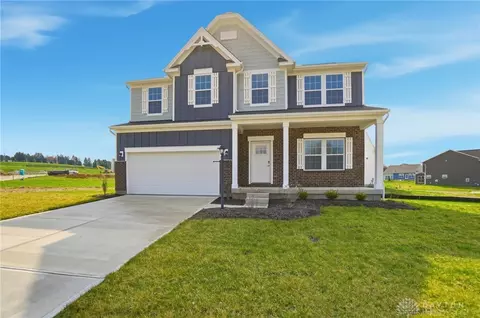 85 Chestnut St, Springboro, OH 45066