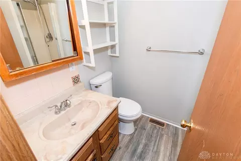 Bath - 55 Cherry St, Springboro, OH 45066 photo 2 of 5
