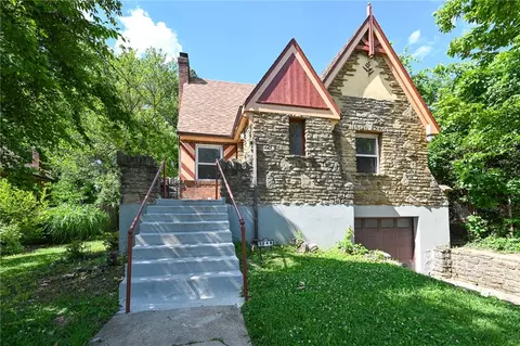 3948 Holman Cir, Silverton, OH 45236