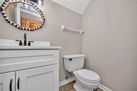 Bath - 2070 Foxknoll Dr, Centerville, OH 45458 photo 1 of 4