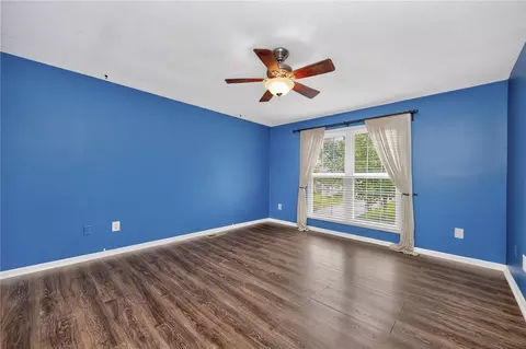 Living - 2070 Foxknoll Dr, Centerville, OH 45458 photo 8 of 8