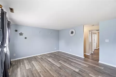2939 Derr Rd, Springfield, OH 45503 photo 10