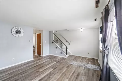 2939 Derr Rd, Springfield, OH 45503 photo 8