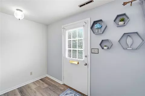 2939 Derr Rd, Springfield, OH 45503 photo 5