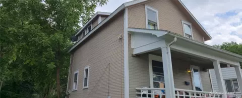 Exterior - 910 Pine St, Springfield, OH 45505 photo 1 of 2