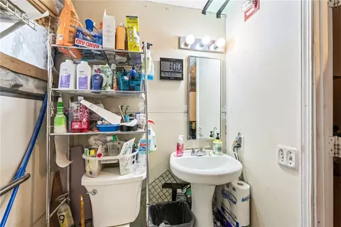 928 E High St, Springfield, OH 45505 photo 32